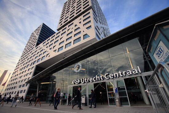 Cities of the world. Utrecht
