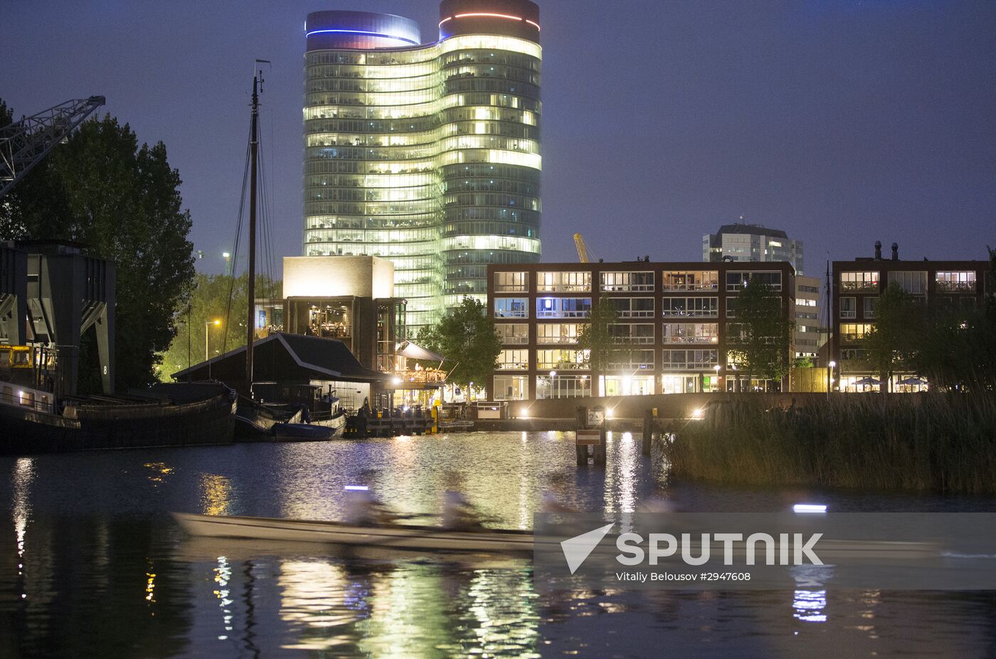 Cities of the world. Utrecht