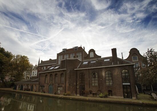 Cities of the world. Utrecht