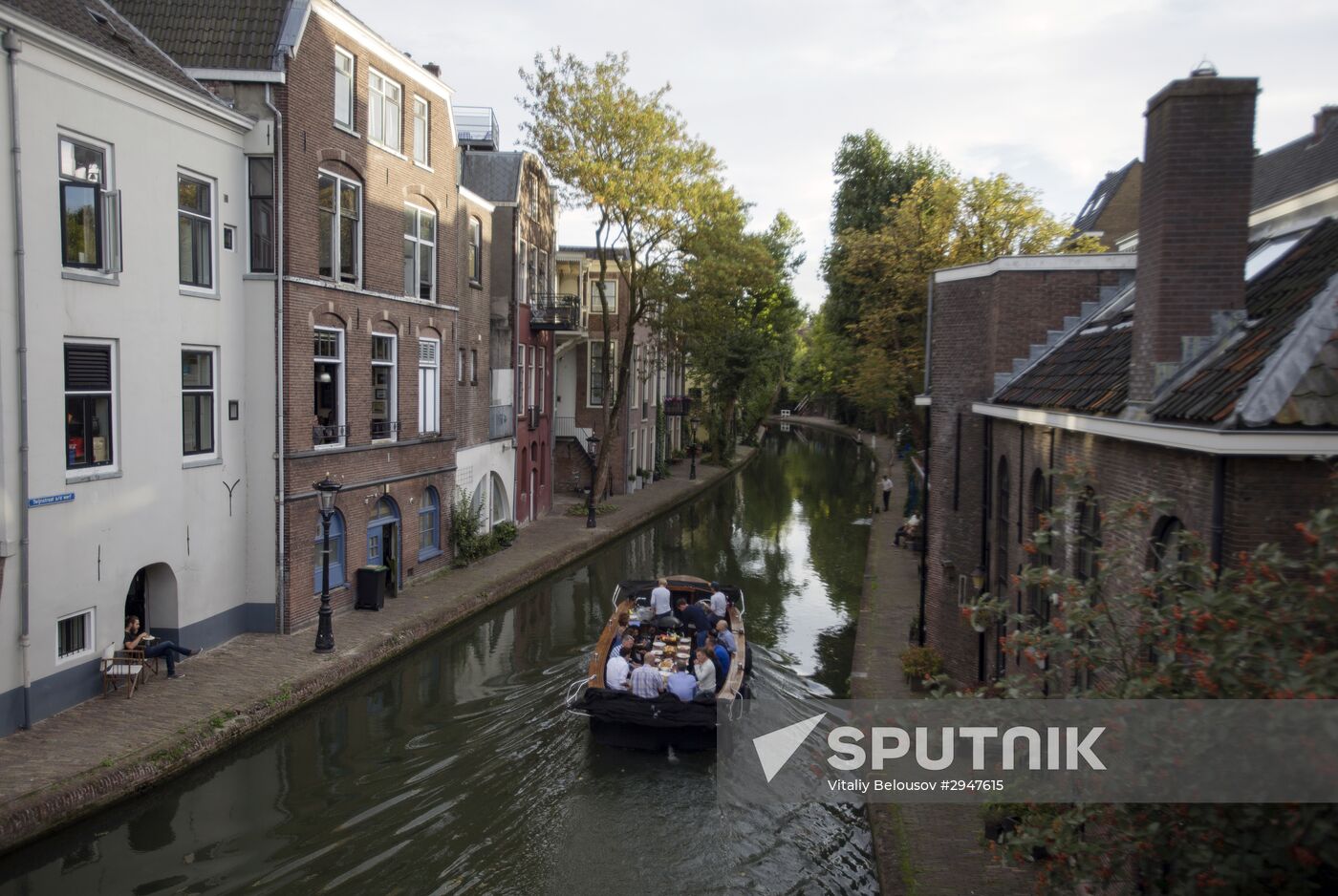 Cities of the world. Utrecht