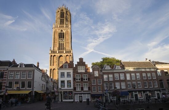 Cities of the world. Utrecht