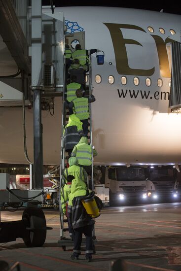 Ground services provided to Emirates' Airbus A380 in Domodedovo airport