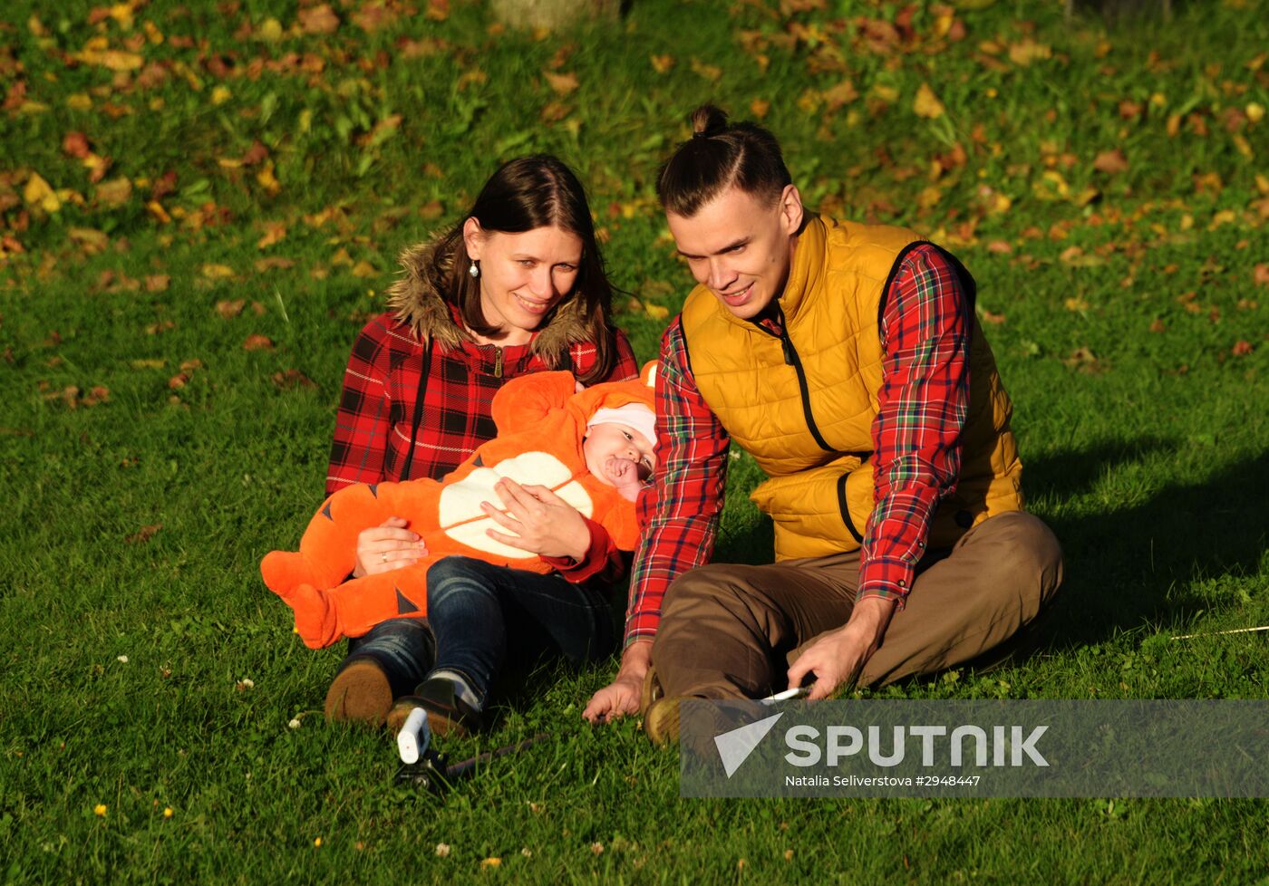 City residents relax in Kuskovo