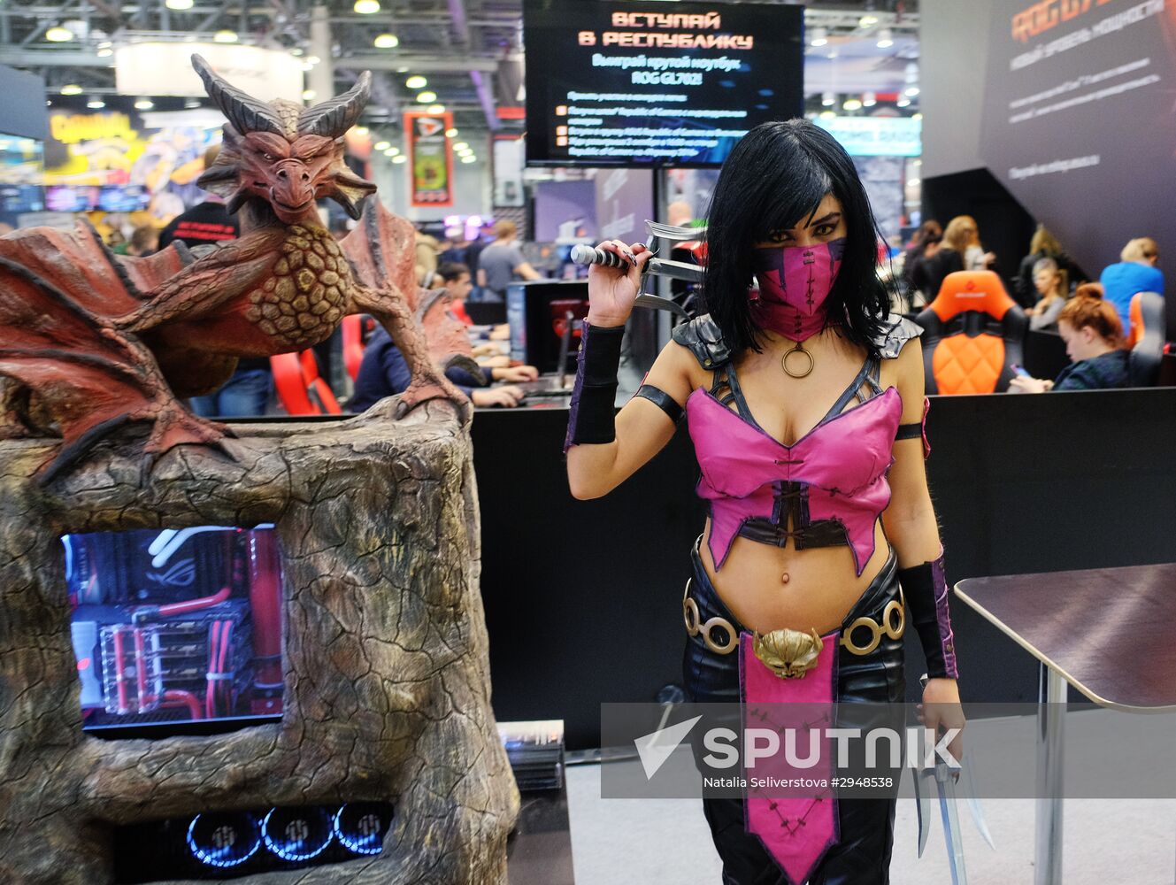 Third annual Comic Con Russia festival and interactive activities exhibition "IgroMir 2016"