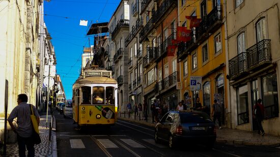 Cities of the world. Lisbon