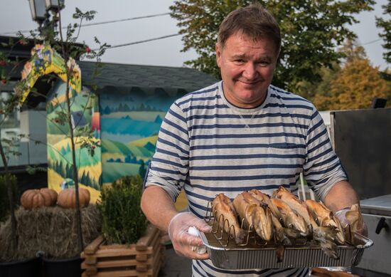 Fish Week at Golden Fall festival