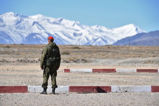 Kyrgyzstan hosts CSTO exercise Rubezh/Frontier-2016