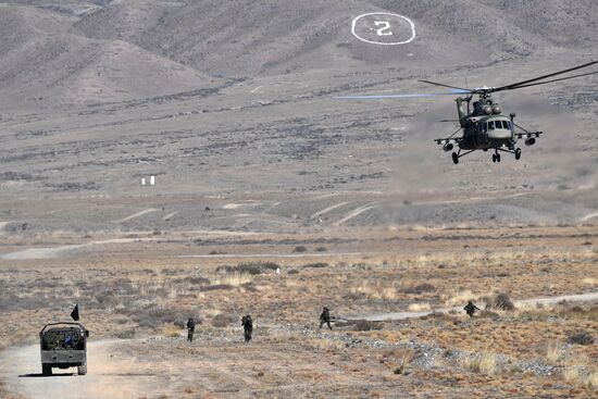 Kyrgyzstan hosts CSTO exercise Rubezh/Frontier-2016