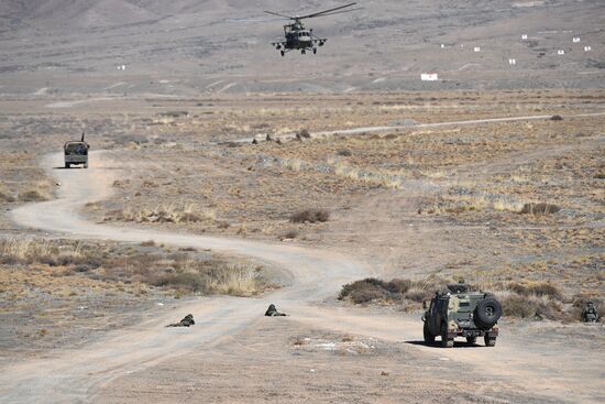Kyrgyzstan hosts CSTO exercise Rubezh/Frontier-2016
