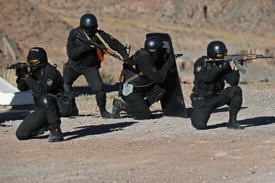 Kyrgyzstan hosts CSTO exercise Rubezh/Frontier-2016