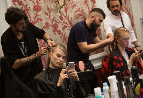 Valentin Yudashkin's new collection at Paris Fashion Week