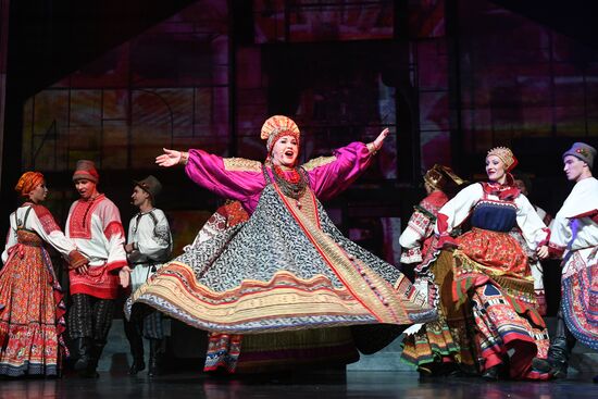 Premiere of play "Russia, a Word about You"
