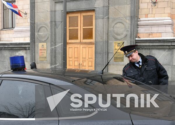Situation near Russian Investigative Committee and Ministry of Economic Development after Alexei Ulyukayev's arrest