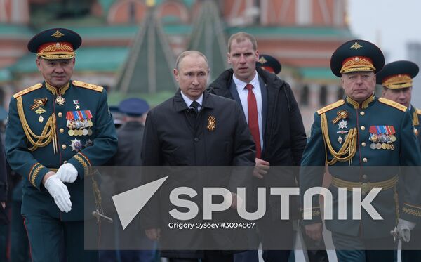 President Putin, Prime Minister Medvedev attend military parade on 72nd anniversary of victory in Great Patriotic War