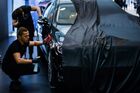 Preparing a stand at ExpoForum in the run-up to the 2017 St. Petersburg International Economic Forum. Location: Russia, St. Petersburg. Author: Konstantin Chalabov/Sputnik. SPIEF 2017 business program