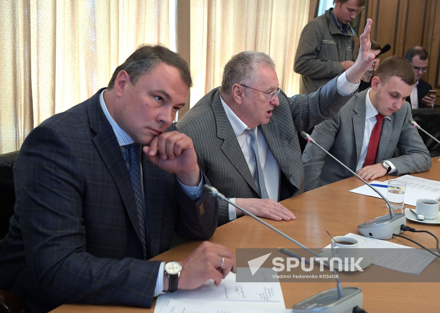 Blogger Council meeting at State Duma Sputnik Mediabank