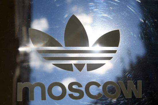 Adidas russia logo hot sale