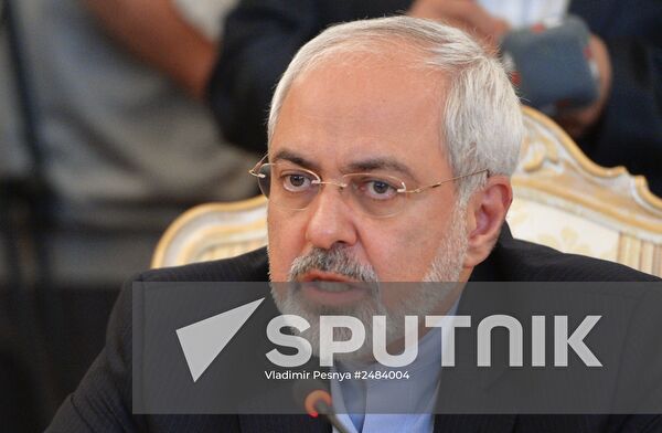 Foreign Minister Sergei Lavrov meets with Iranian counterpart
