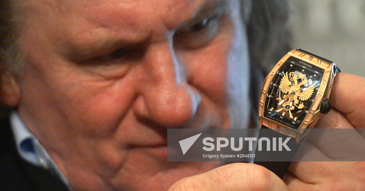 Montre cvstos depardieu store