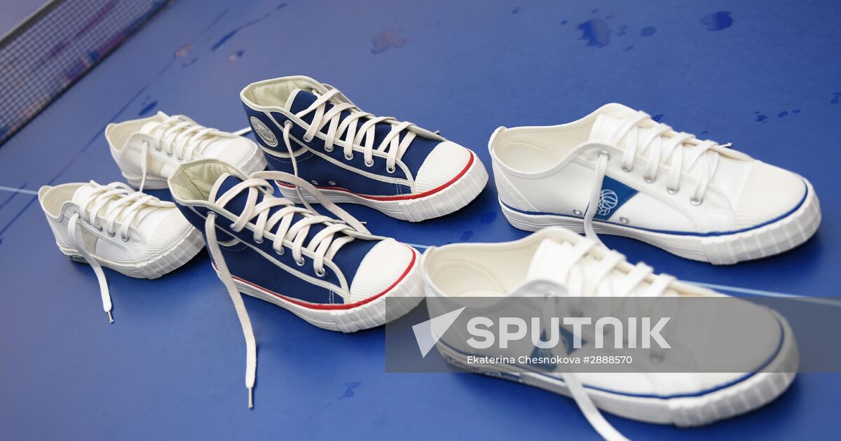 Two balls sneakers new arrivals