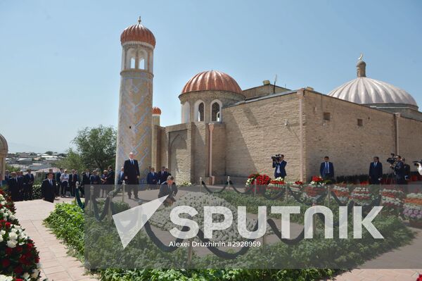 President Vladimir Putin visits Uzbekistan