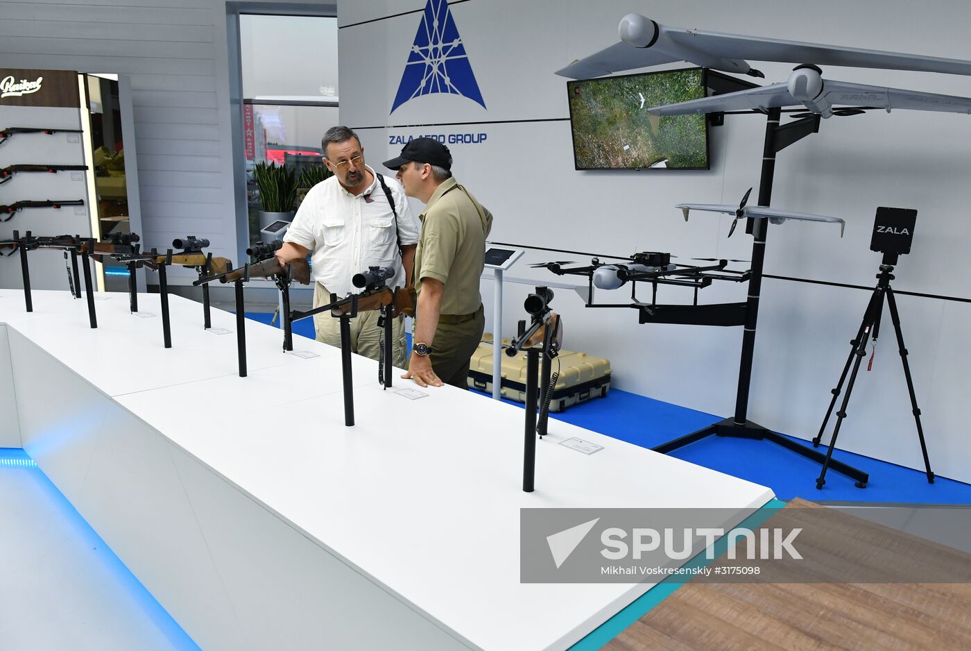 Kalashnikov Concern presents new inventions during Army 2017 Forum