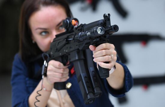 Kalashnikov Concern presents new inventions during Army 2017 Forum