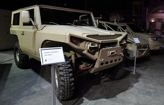 Kalashnikov Concern presents new inventions during Army 2017 Forum