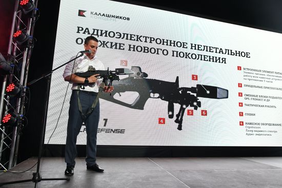 Kalashnikov Concern presents new inventions during Army 2017 Forum