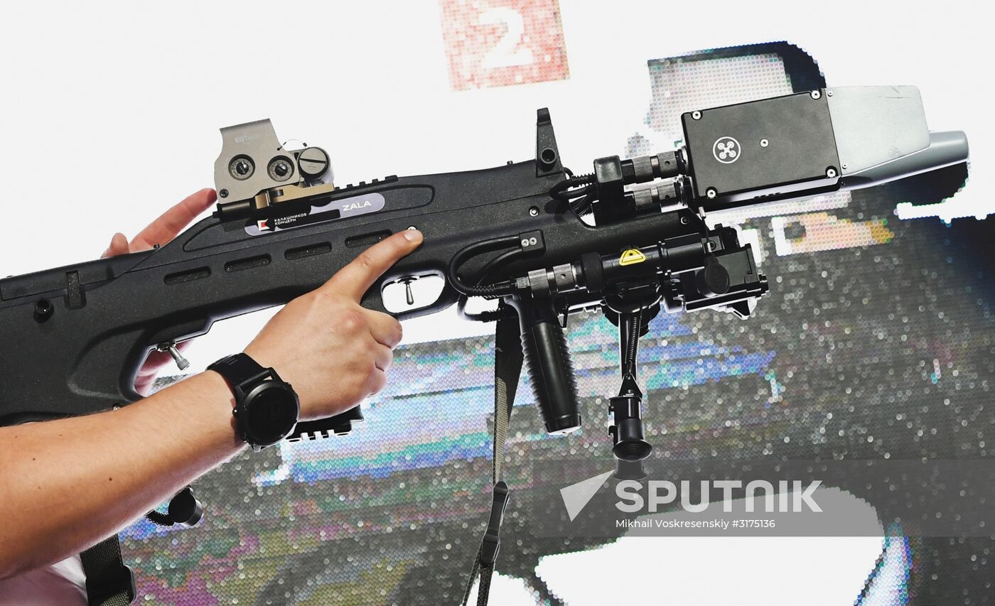 Kalashnikov Concern presents new inventions during Army 2017 Forum