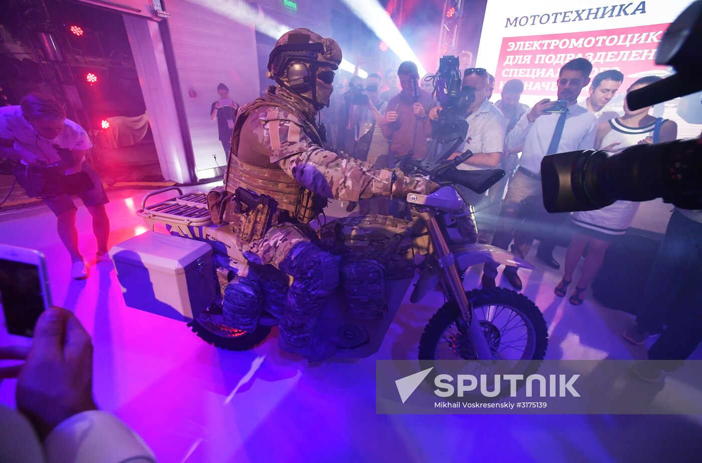 Kalashnikov Concern presents new inventions during Army 2017 Forum