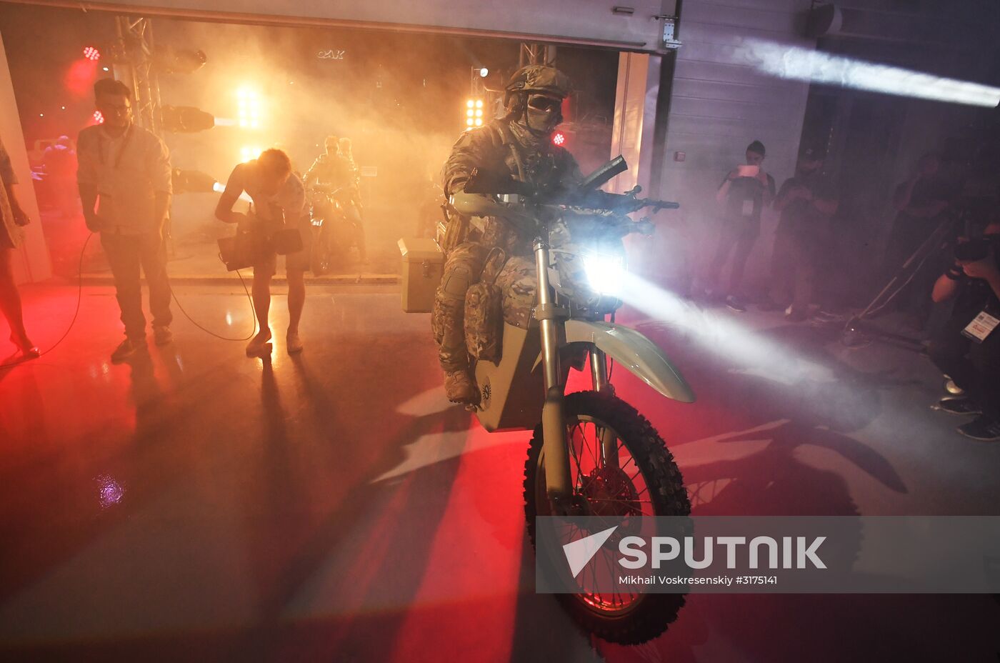 Kalashnikov Concern presents new inventions during Army 2017 Forum