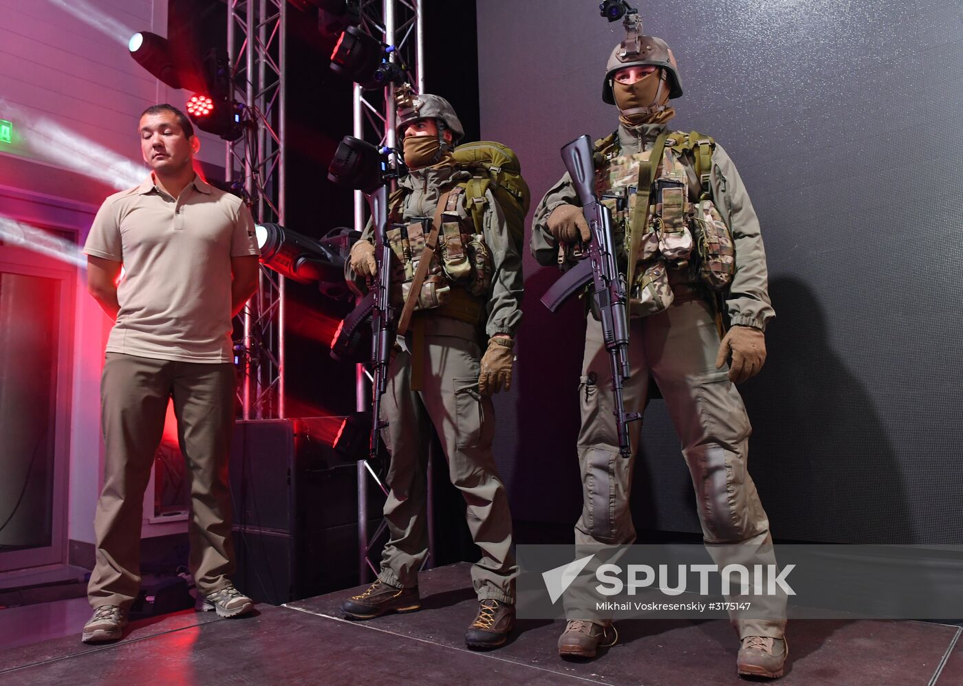 Kalashnikov Concern presents new inventions during Army 2017 Forum