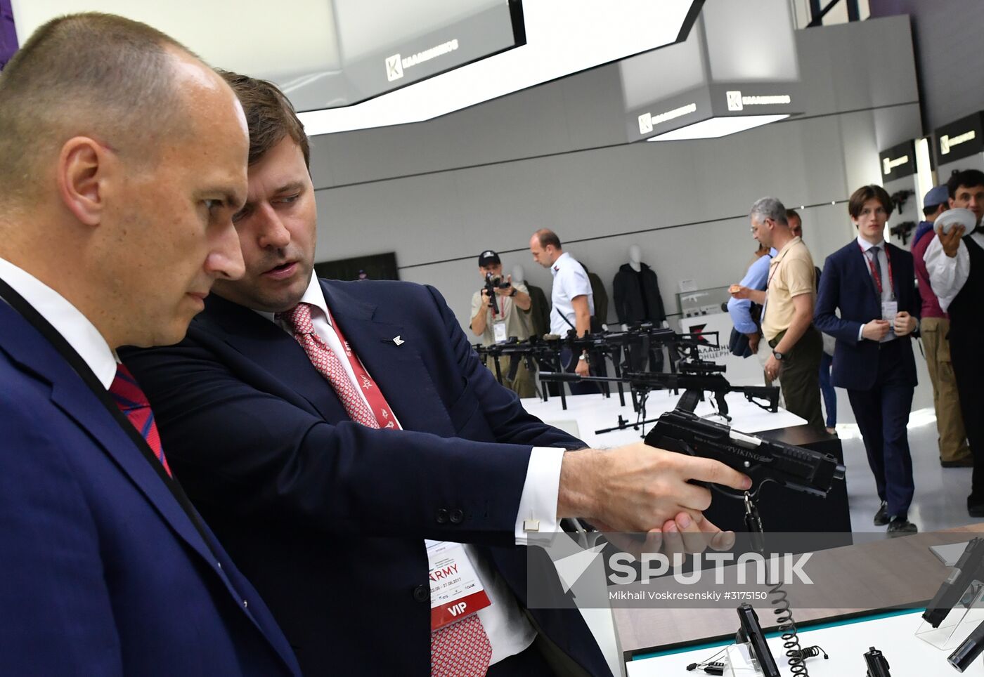 Kalashnikov Concern presents new inventions during Army 2017 Forum