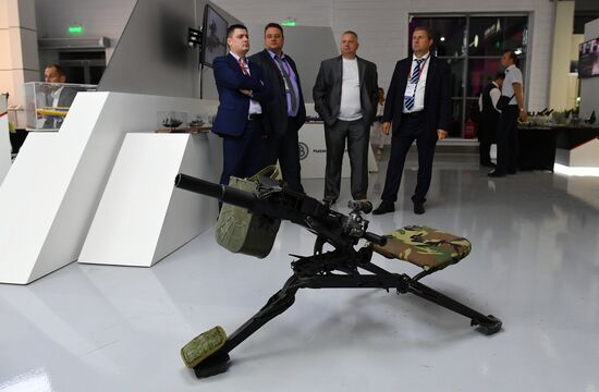 Kalashnikov Concern presents new inventions during Army 2017 Forum