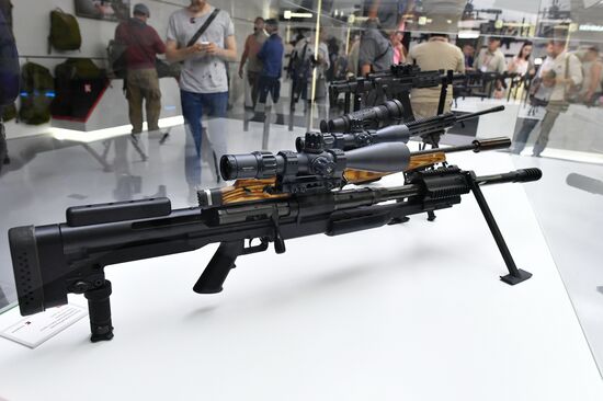 Kalashnikov Concern presents new inventions during Army 2017 Forum