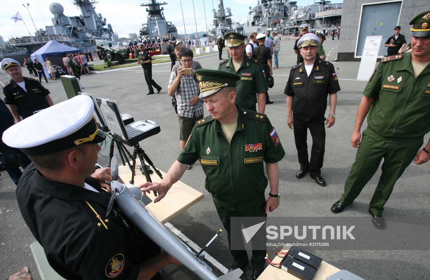 Army 2017 International Military-Technical Forum opens in Vladivostok