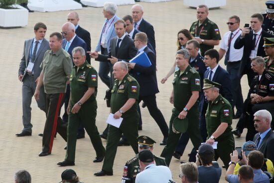Army 2017 International Military-Technical Forum opens