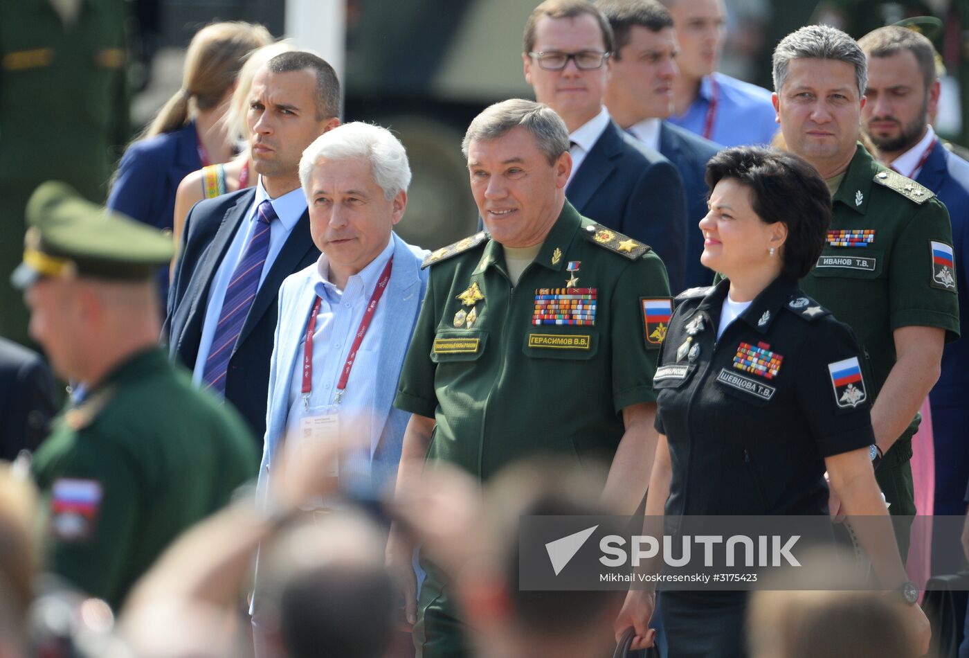 Army 2017 International Military-Technical Forum opens