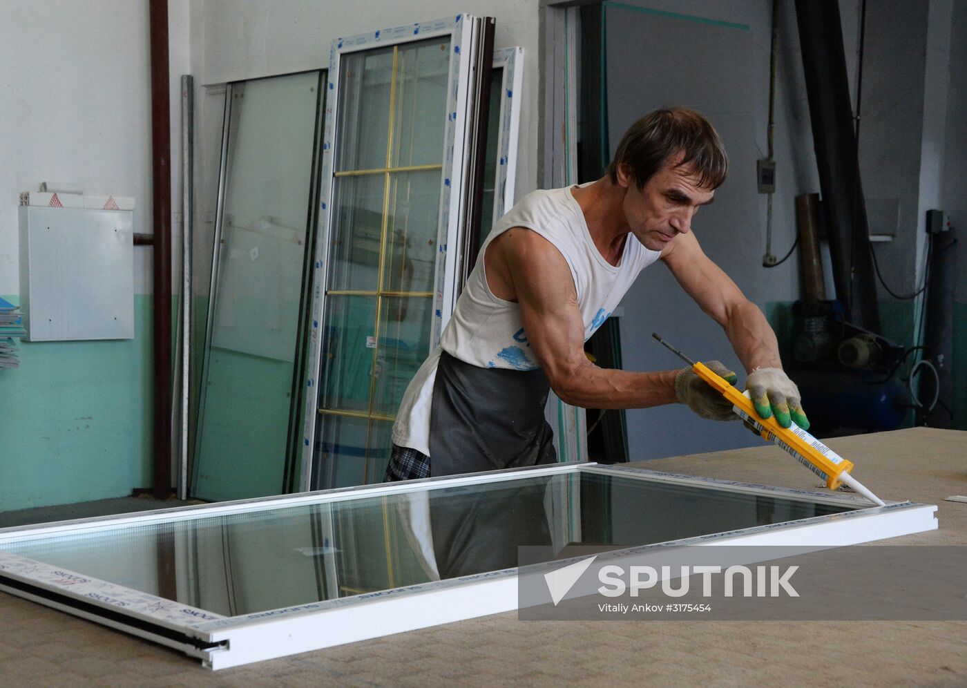 Manufacturing PVC window profiles