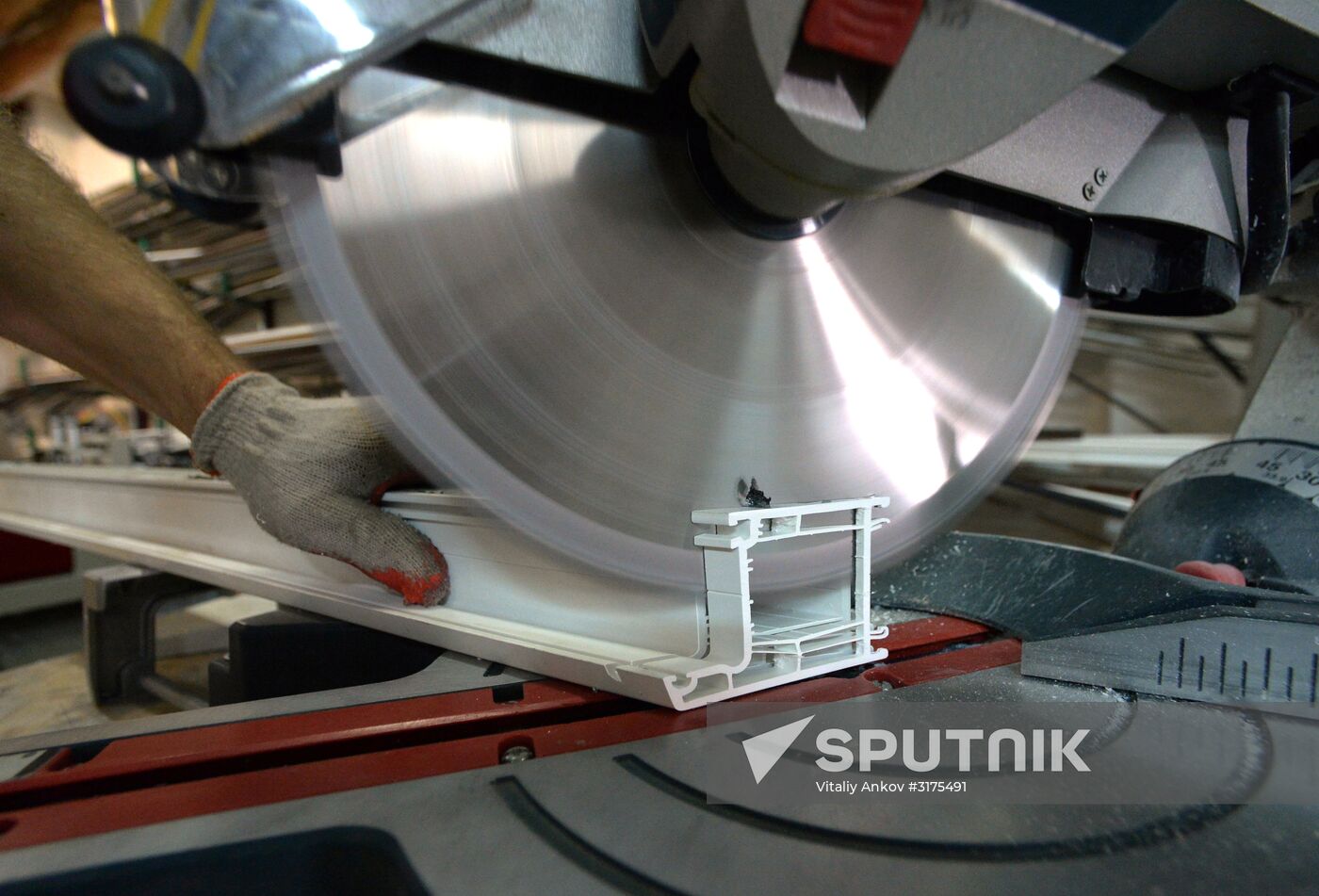 Manufacturing PVC window profiles