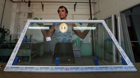 Manufacturing PVC window profiles