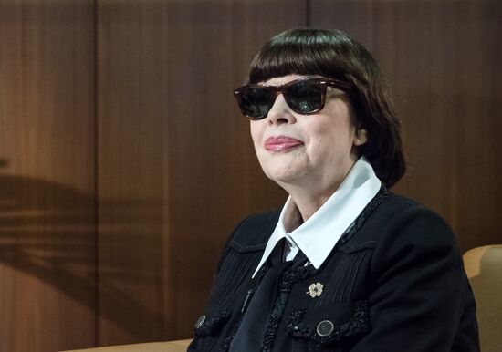 Mireille Mathieu gives interview