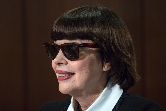 Mireille Mathieu gives interview