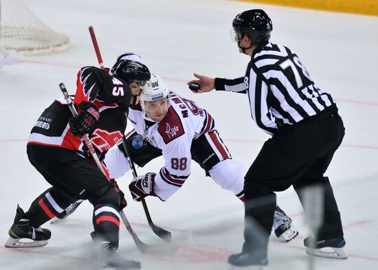 Kontinental Hockey League. Avangard vs. Dinamo Riga