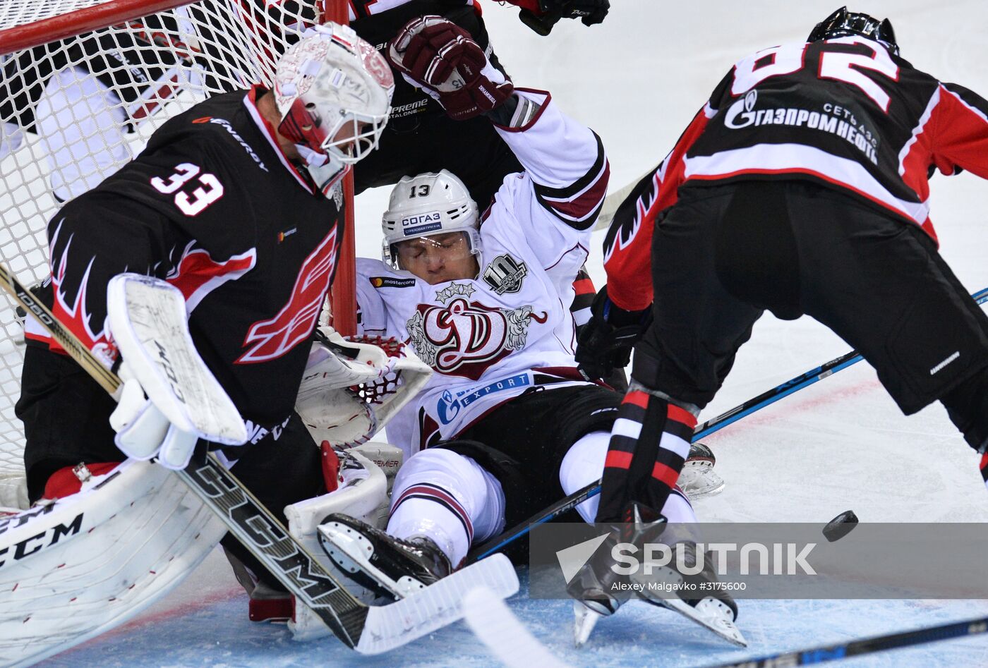 Kontinental Hockey League. Avangard vs. Dinamo Riga