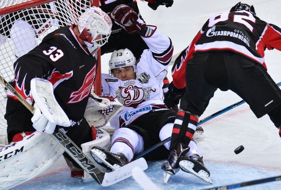Kontinental Hockey League. Avangard vs. Dinamo Riga