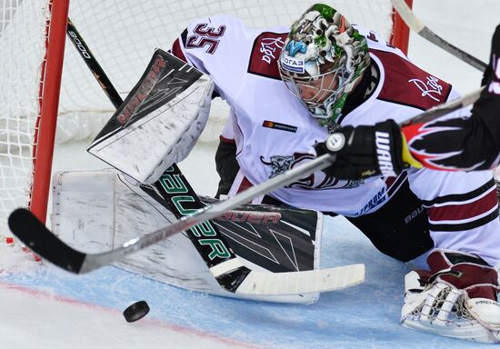 Kontinental Hockey League. Avangard vs. Dinamo Riga