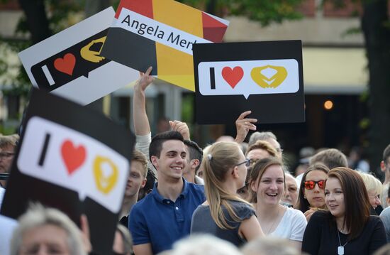 Angela Merkel makes election campaign speech in Münster
