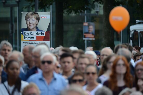 Angela Merkel makes election campaign speech in Münster